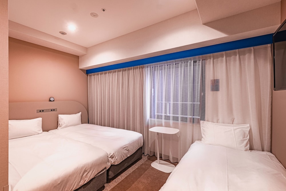 スーペリア ツインルーム 禁煙 | THE BASEMENT HOTEL Osaka Honmachi