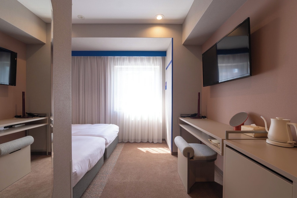 ツインルーム 禁煙 客室1 | THE BASEMENT HOTEL Osaka Honmachi