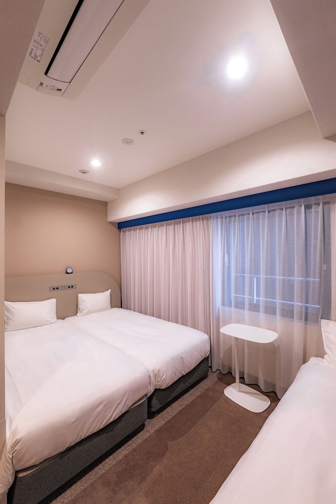 スーペリア ツインルーム 禁煙 客室2 | THE BASEMENT HOTEL Osaka Honmachi