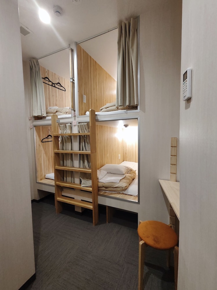 客室1 | KOREGA!Hostel Osaka Namba - ホステル