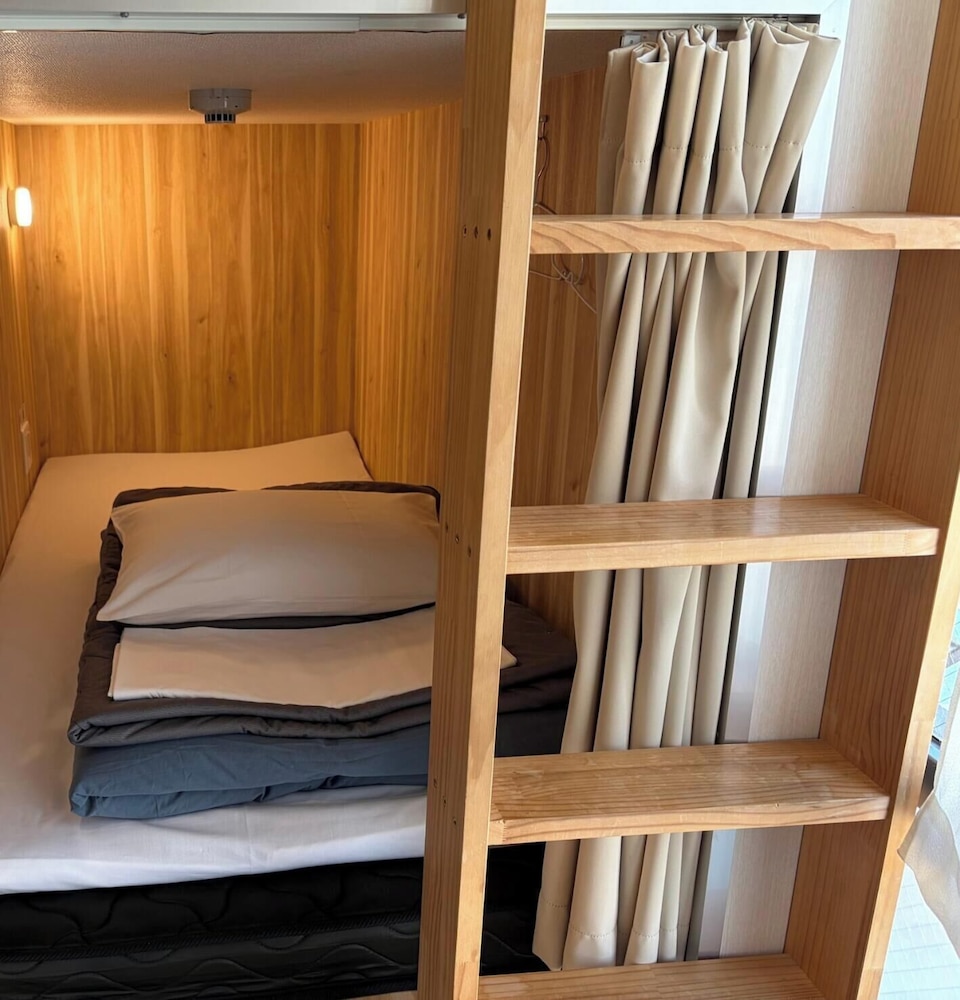 スタンダード 4 人部屋 客室2 | KOREGA!Hostel Osaka Namba - ホステル