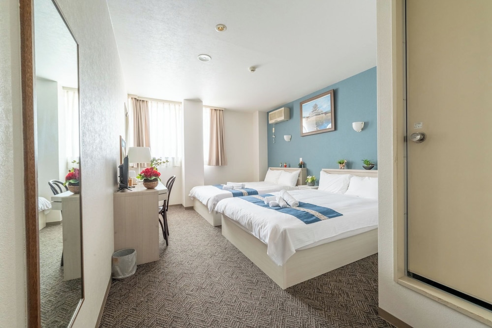 スーペリア 4 人部屋 | PLAZA IN 都島 HOTEL