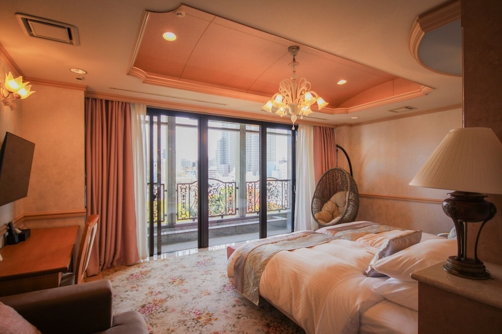 エグゼクティブ スイート 客室6 | THE RESIDENCE HOTEL OKAYAMA