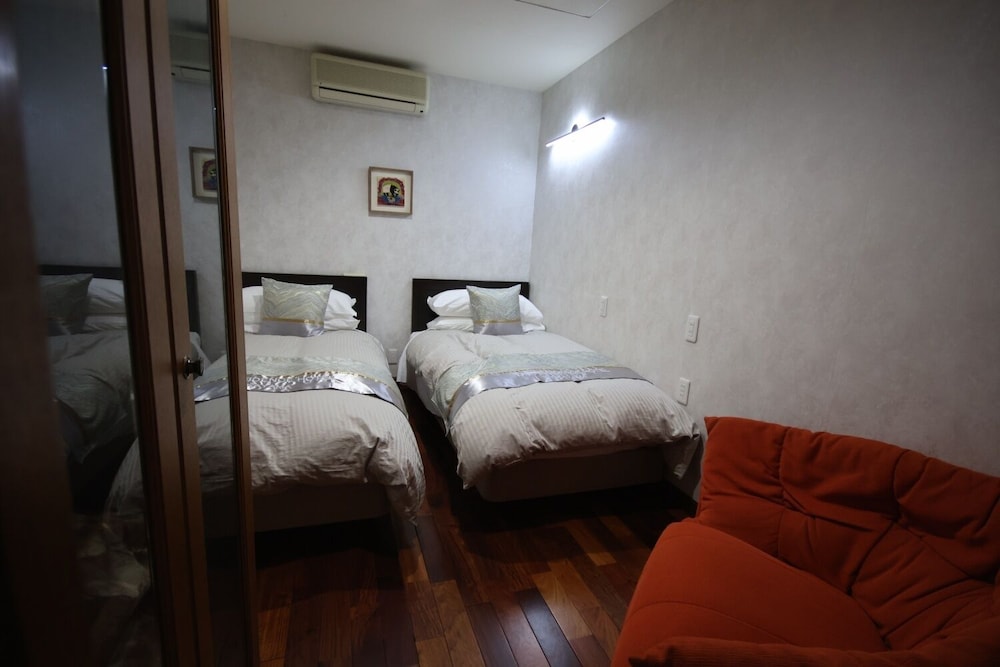 エグゼクティブ スイート 客室7 | THE RESIDENCE HOTEL OKAYAMA