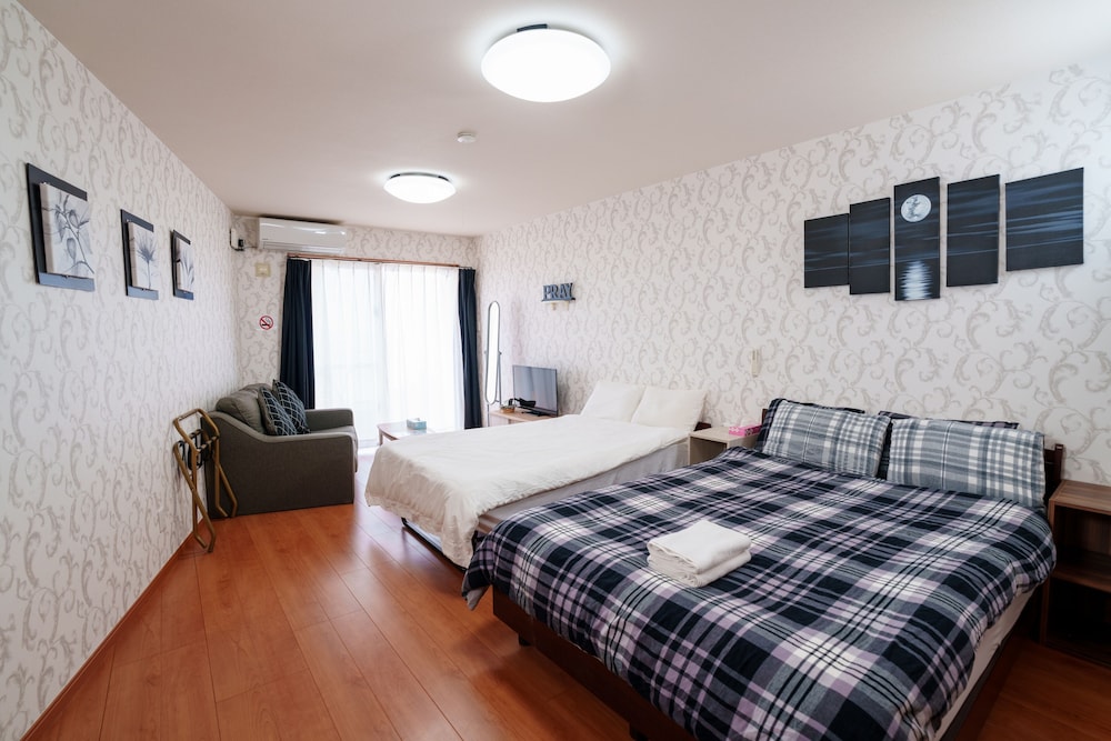 客室1 | LoveOkinawa – 180 度絶景オーシャンビュー恩納 1DK 海辺ステイ