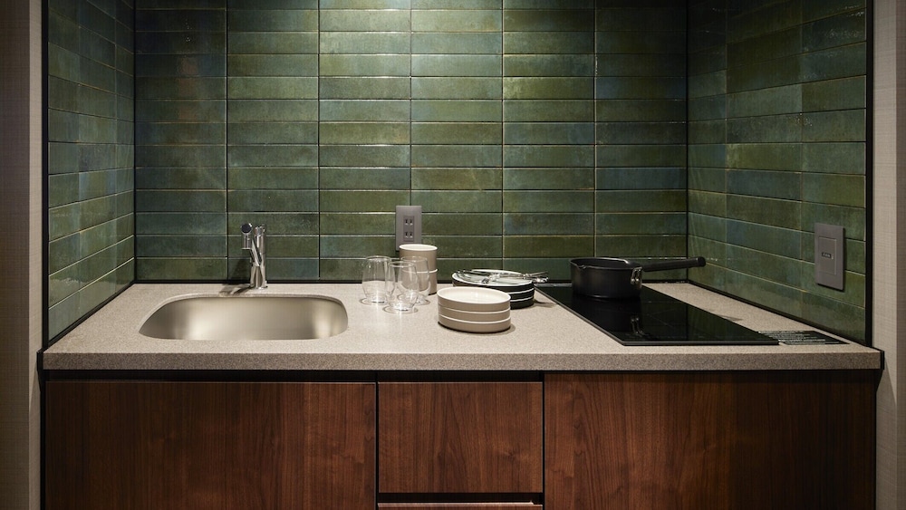 デラックス アパートメント 専用キッチン0 | Minn 烏丸五条 京都 Station North