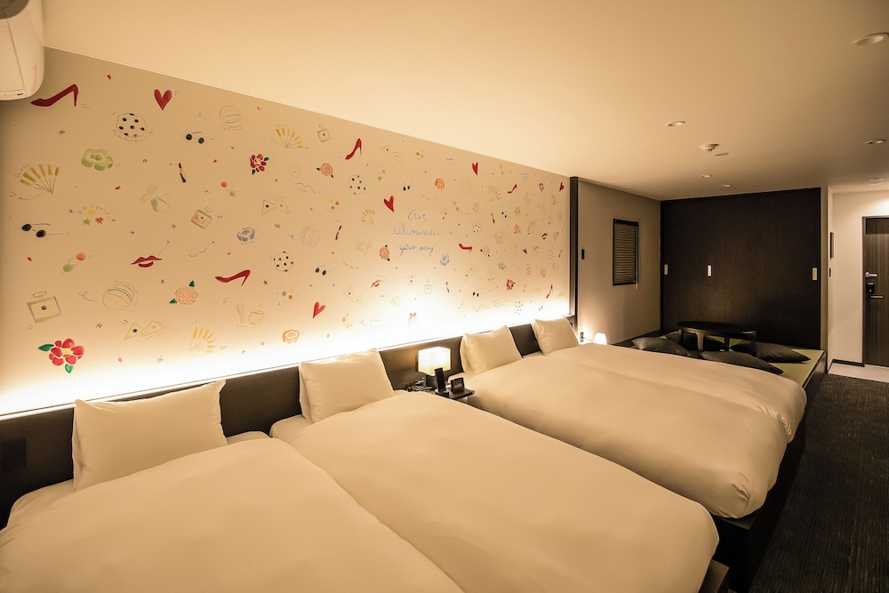 ラグジュアリー スイート 客室1 | ランドーレジデンス京都二条城