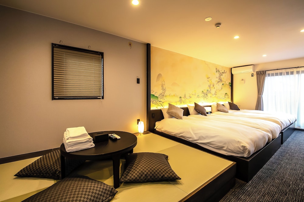 ラグジュアリー スイート 客室6 | ランドーレジデンス京都二条城