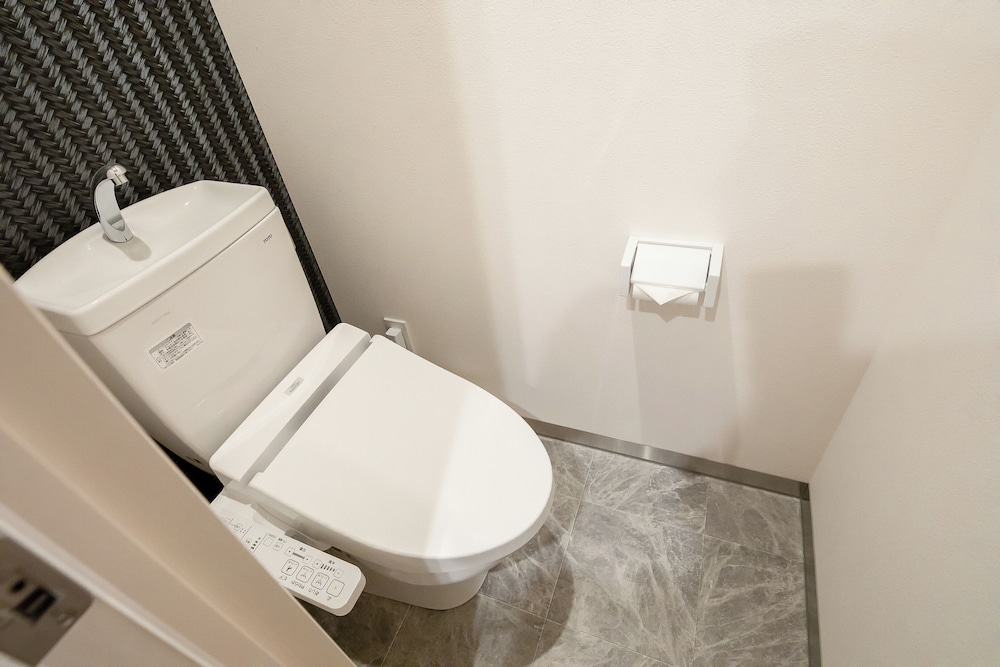 エコノミー スイート バスルーム0 | ランドーレジデンス京都二条城