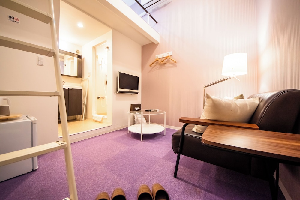 ダブルルーム 禁煙 客室13 | アパートメント三条