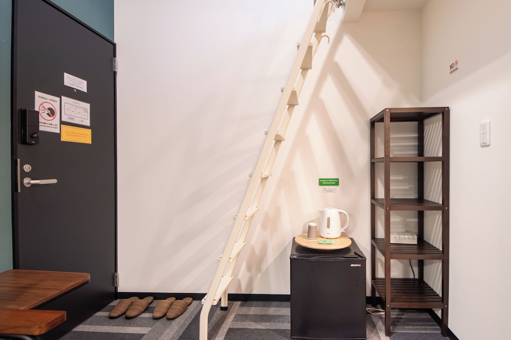 ダブルルーム 禁煙 客室7 | アパートメント三条