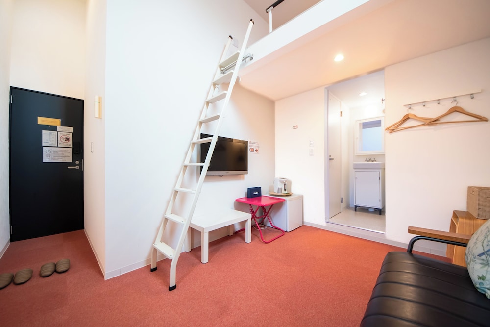 ダブルルーム 禁煙 客室1 | アパートメント三条