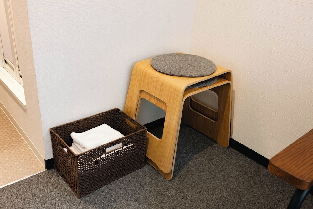 ダブルルーム 禁煙 客室3 | アパートメント三条