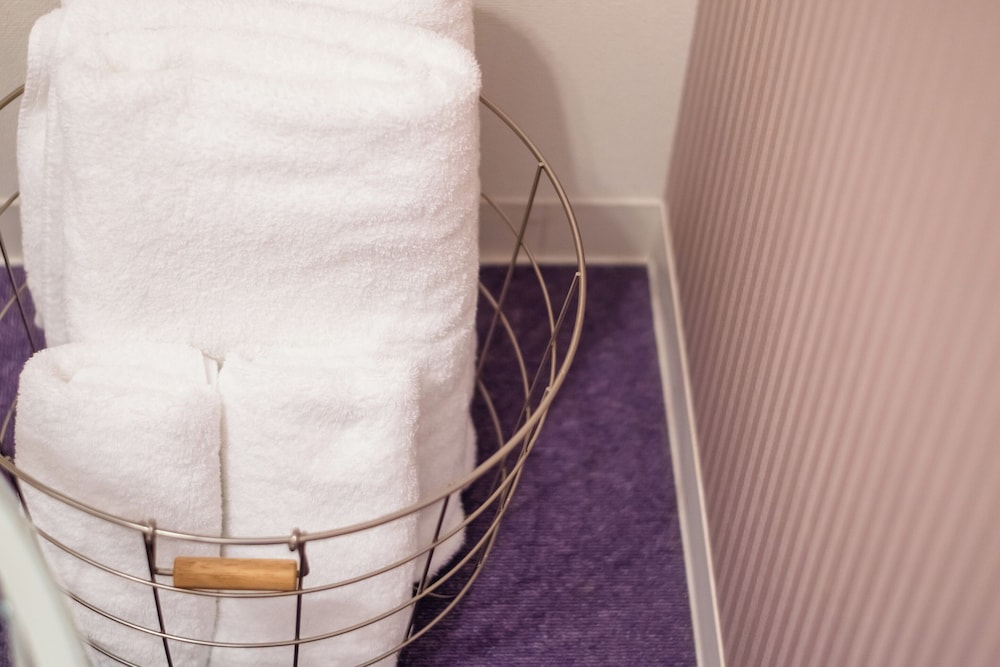 ダブルルーム 禁煙 客室7 | アパートメント三条