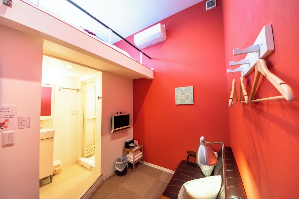 ダブルルーム 禁煙 | アパートメント三条