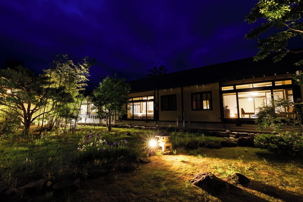 和モダンルーム 禁煙（ハリウッドツインベッド） 部屋からの景観1 | 旅庵 川喜