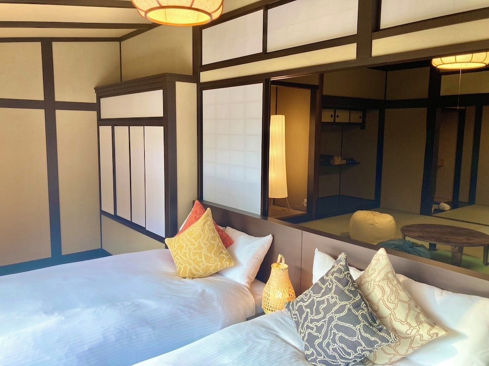 スーペリア 4 人部屋 ガーデンビュー 客室4 | 旅庵 川喜