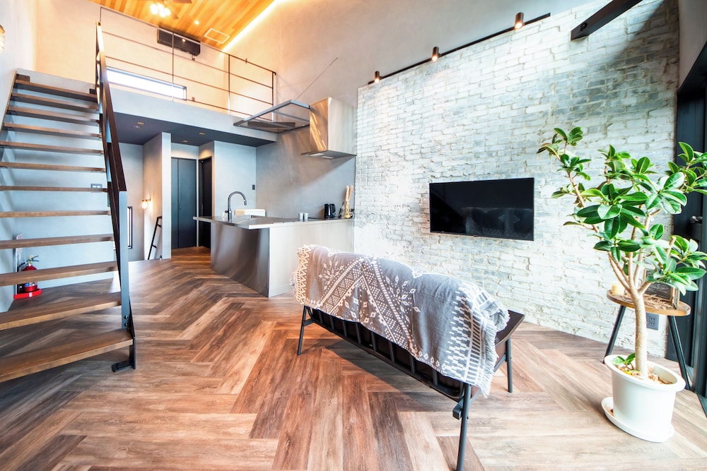 ハウス ダブルベッド 2 台 客室1 | Private House Hibiki