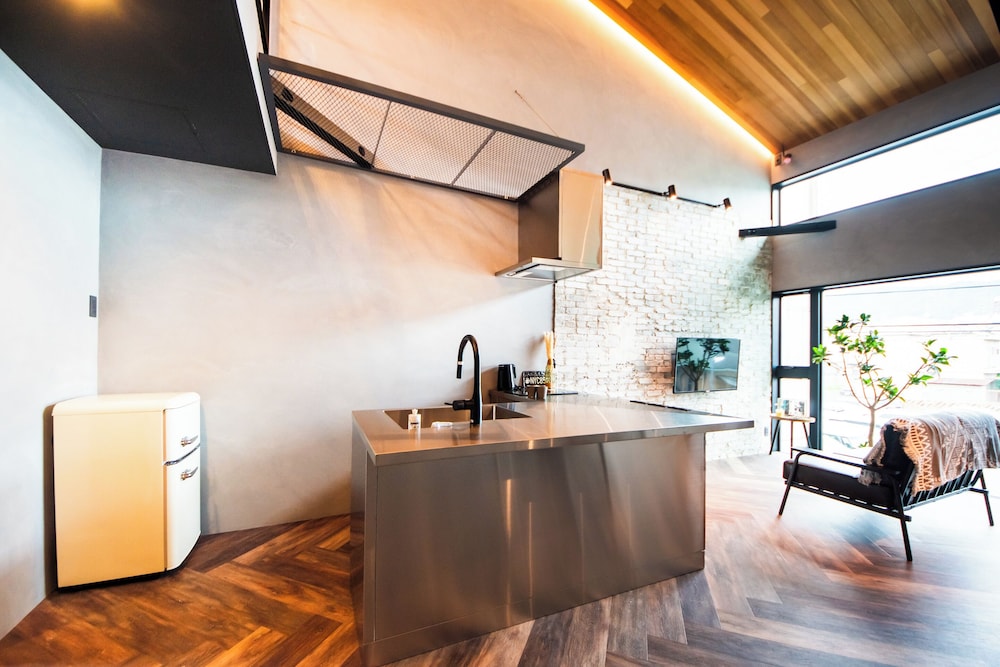 ハウス ダブルベッド 2 台 客室2 | Private House Hibiki