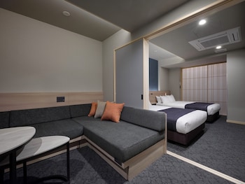 Premium Apart MONday 京都五条