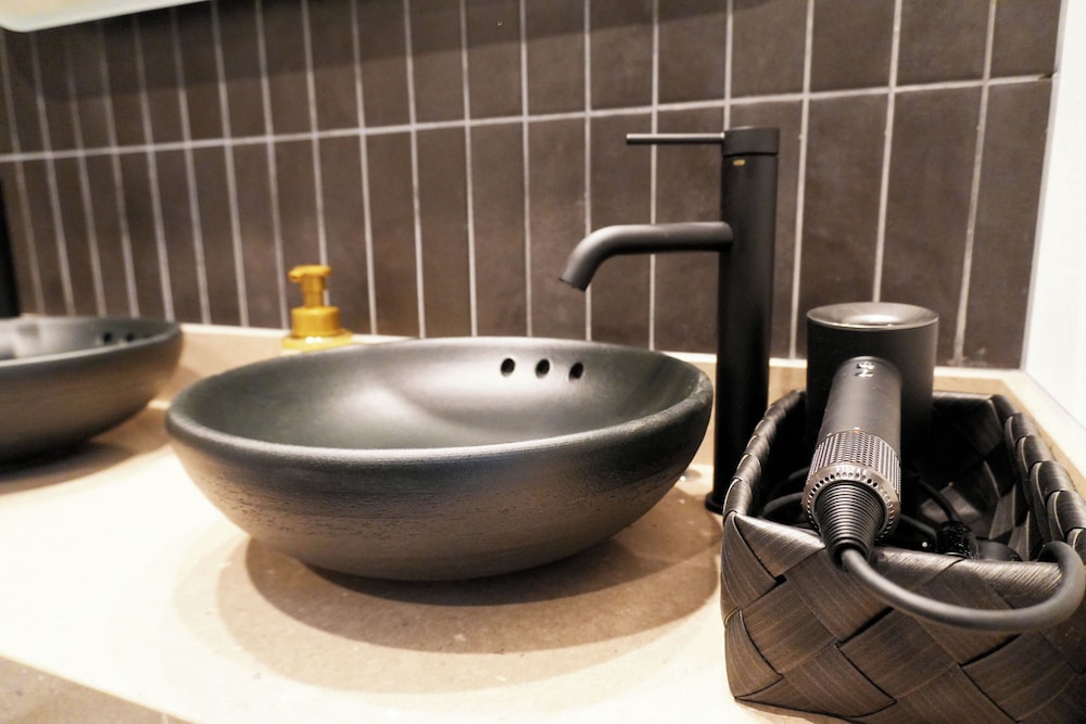 ジュニアスイートルーム 客室13 | GRAND MONday 銀座