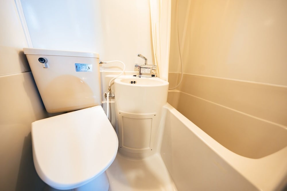 ビジネス ダブルルーム ダブルベッド 1 台 禁煙 バスルーム4 | The book lounge hotel KANI