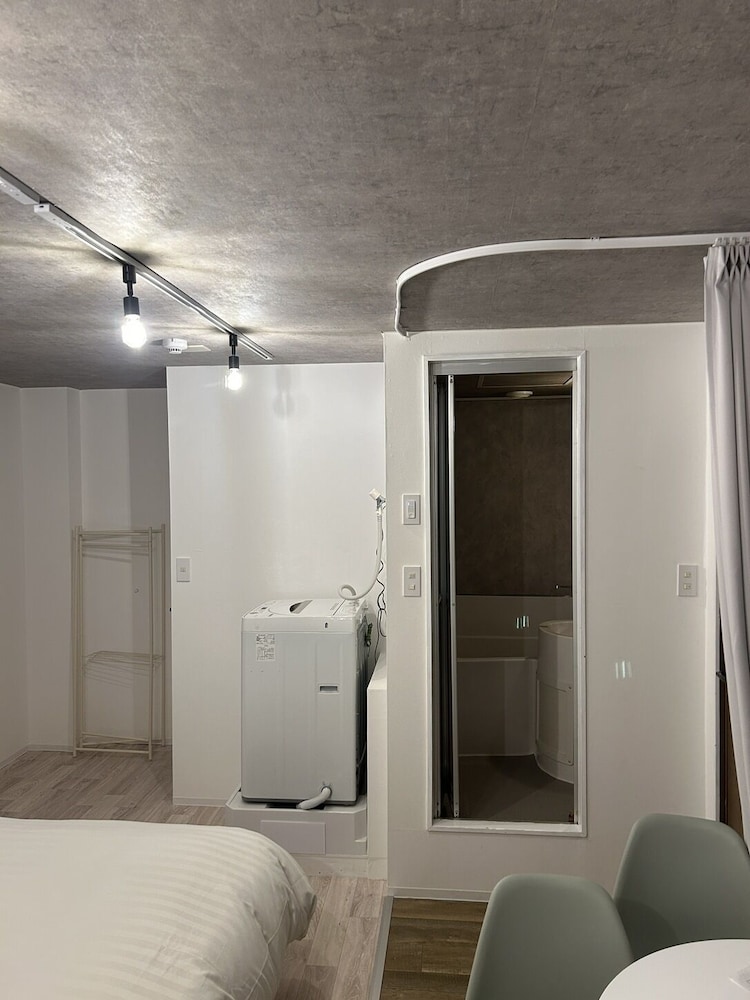 ビジネス ツインルーム 禁煙 | The book lounge hotel KANI