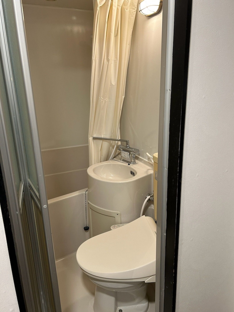 デザイン ツインルーム バスルーム0 | The book lounge hotel KANI