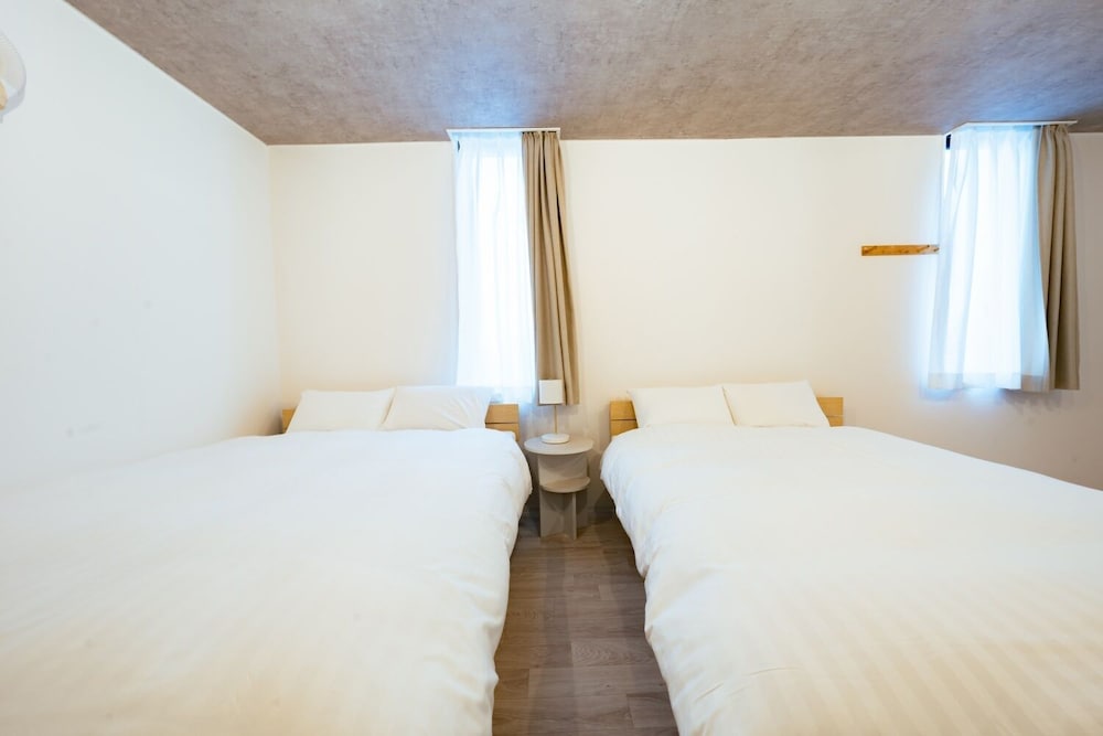 ビジネス ツインルーム 禁煙 客室1 | The book lounge hotel KANI