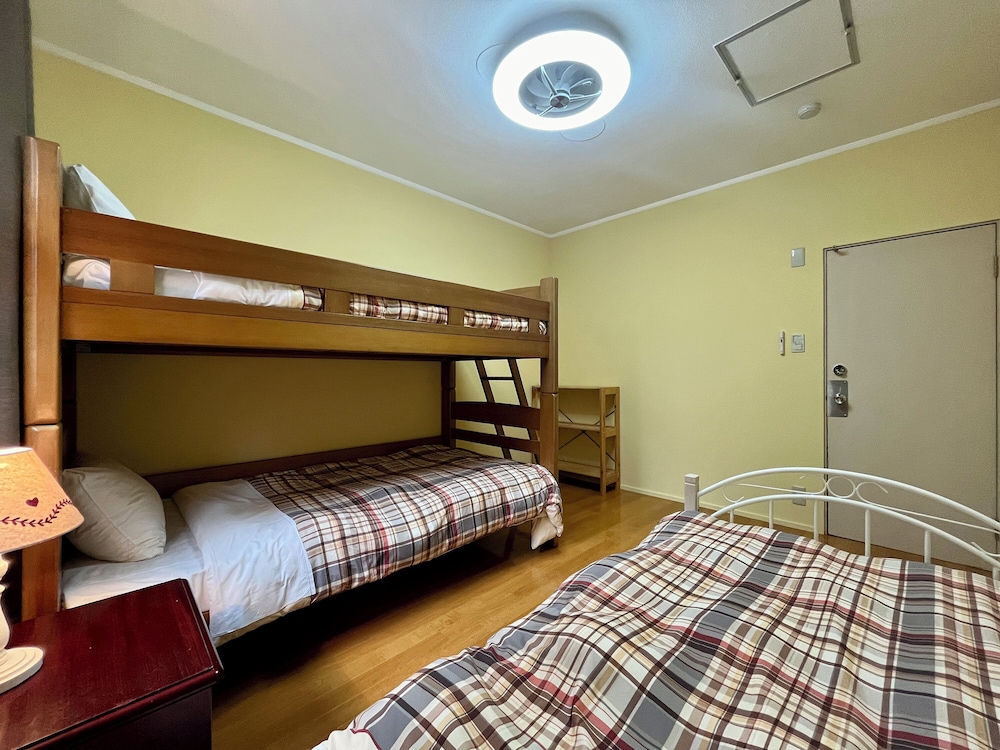 ファミリー トリプルルーム 客室3 | Julian's