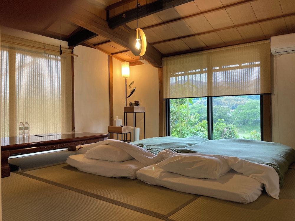 スーペリア トリプルルーム マウンテンビュー 客室24 | 大杉屋 和束 京都