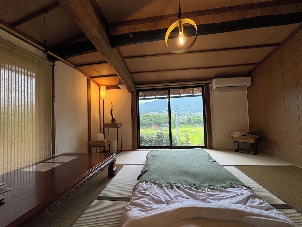 スーペリア トリプルルーム マウンテンビュー 客室5 | 大杉屋 和束 京都