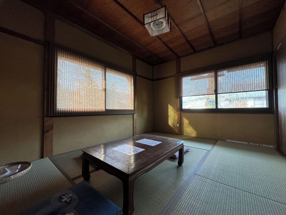 クラシック トリプルルーム マウンテンビュー 客室1 | 大杉屋 和束 京都