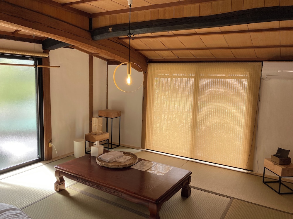 スーペリア トリプルルーム マウンテンビュー 客室13 | 大杉屋 和束 京都