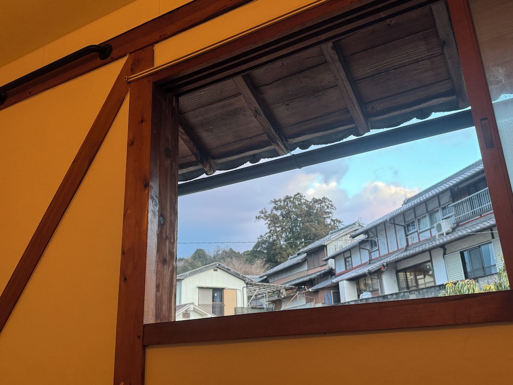 スタンダード ダブルまたはツインルーム ガーデンビュー 客室2 | 大杉屋 和束 京都