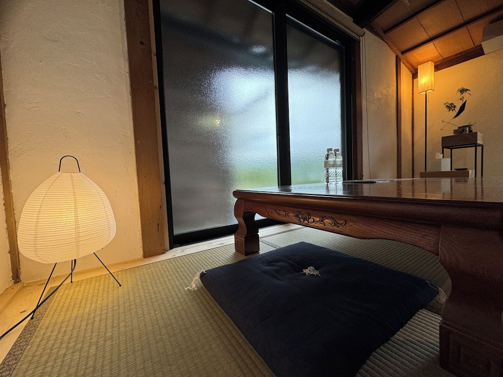 スーペリア トリプルルーム マウンテンビュー 客室10 | 大杉屋 和束 京都