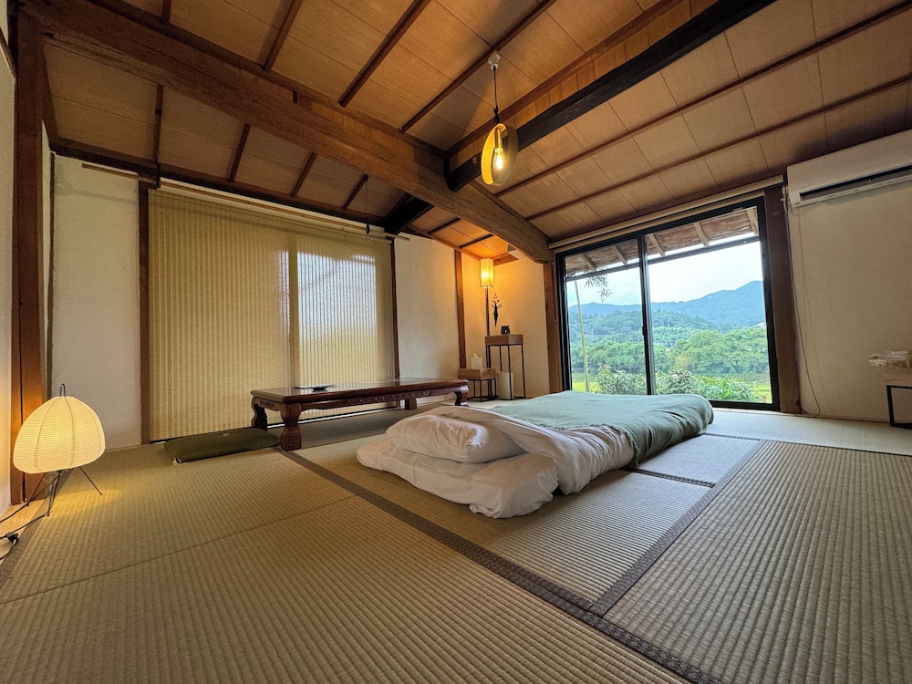 スーペリア トリプルルーム マウンテンビュー 客室23 | 大杉屋 和束 京都