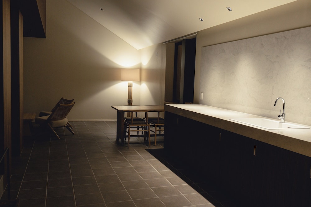 【ミニキッチン付】エクステンデッドコンフォートスイート 客室5 | Nature Base Hotel NUPPUKOTTE