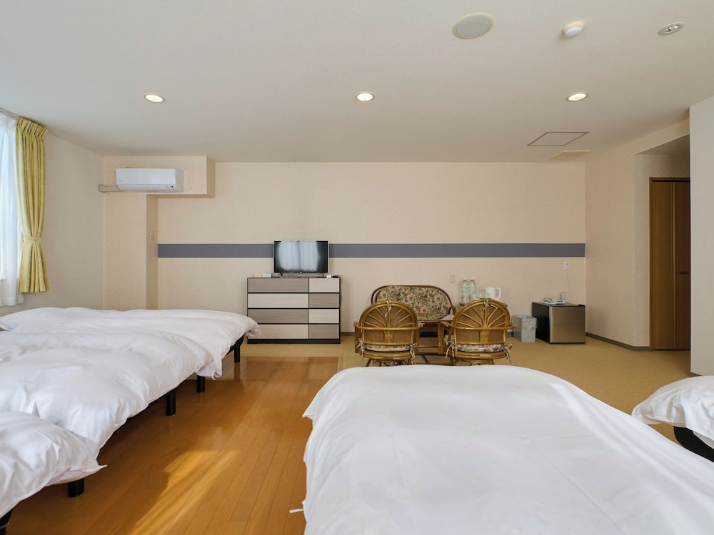 5ベッドルーム 禁煙 客室3 | おわらビューホテル