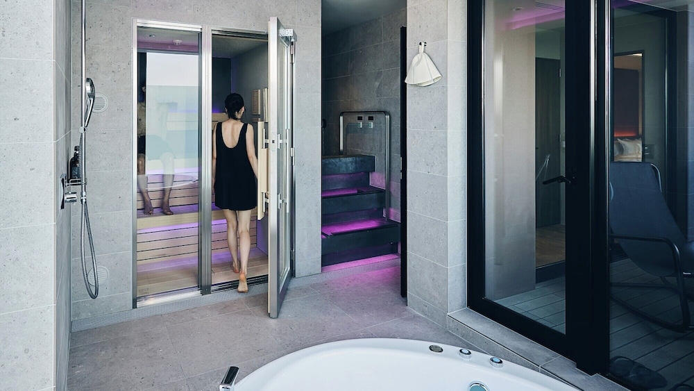 サウナバンクスイート 客室9 | FAV LUX 札幌すすきの