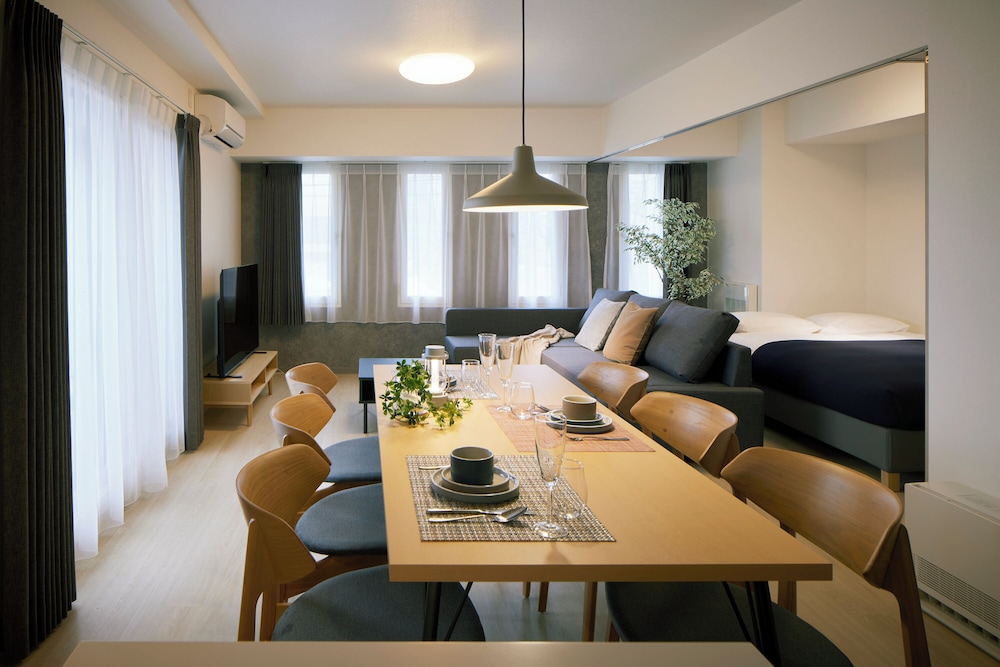 プレミアム アパートメント 客室3 | Minn 北広島 Station East