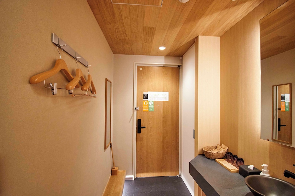 コンフォート トリプルルーム 客室6 | MKG HOTEL Asakusa