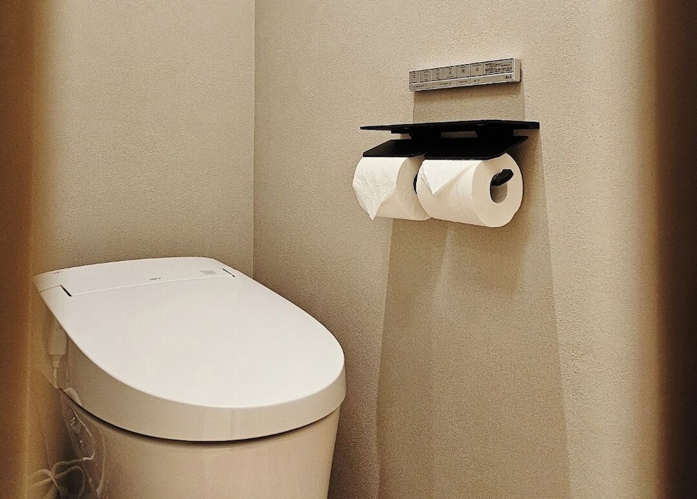 スーペリア 4 人部屋 バスルーム5 | MKG HOTEL Asakusa