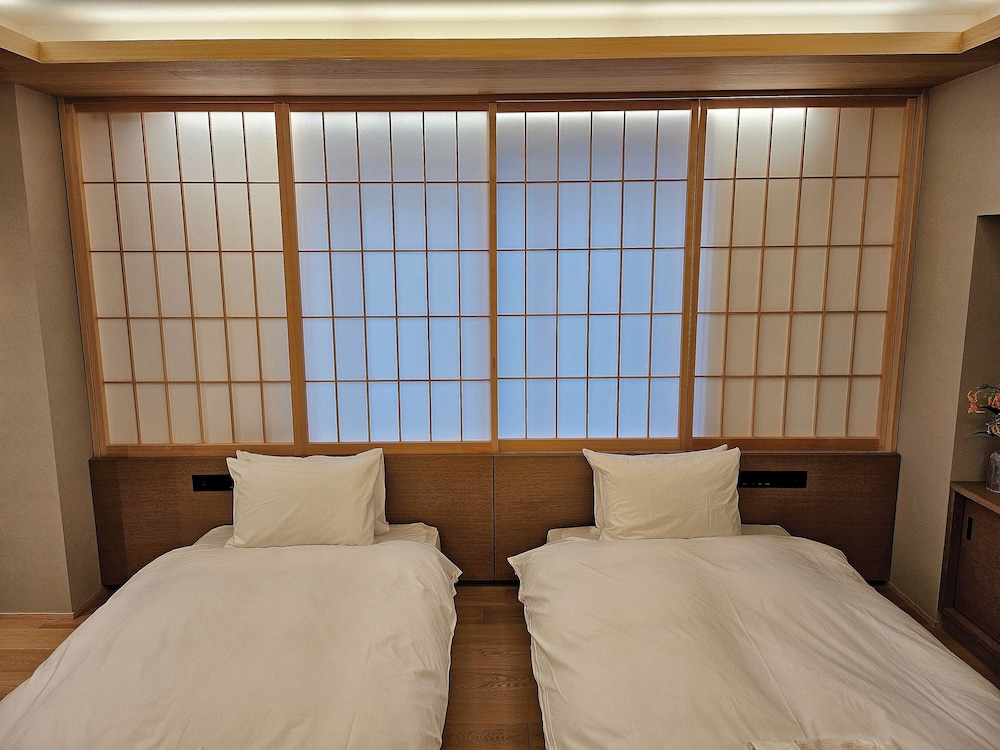 コンフォート トリプルルーム 客室8 | MKG HOTEL Asakusa