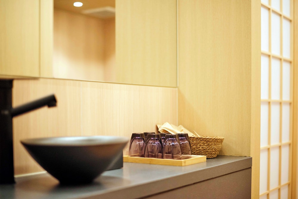 スーペリア 4 人部屋 バスルーム6 | MKG HOTEL Asakusa