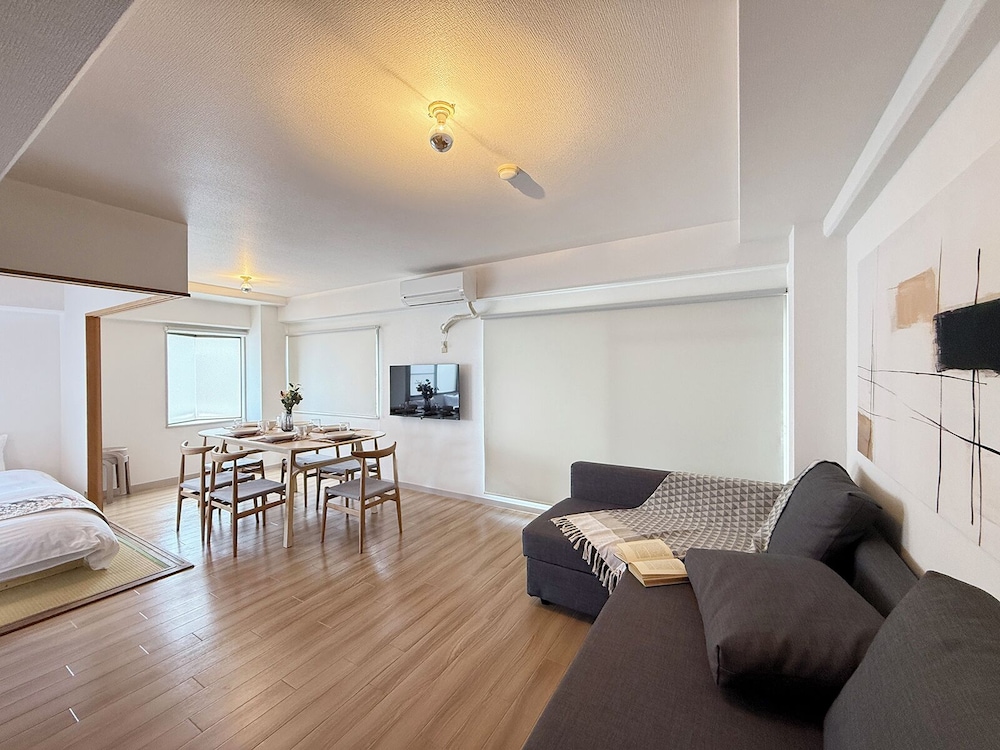 デラックス アパートメント リビング エリア1 | Residence Yu