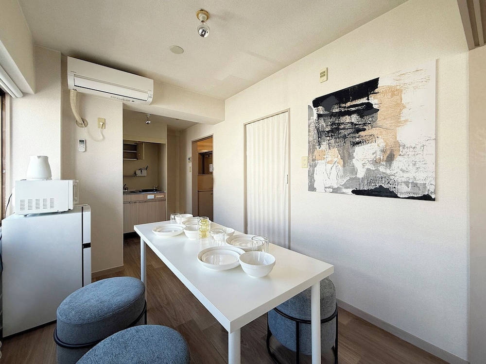 ベーシック アパートメント リビング エリア0 | Residence Yu