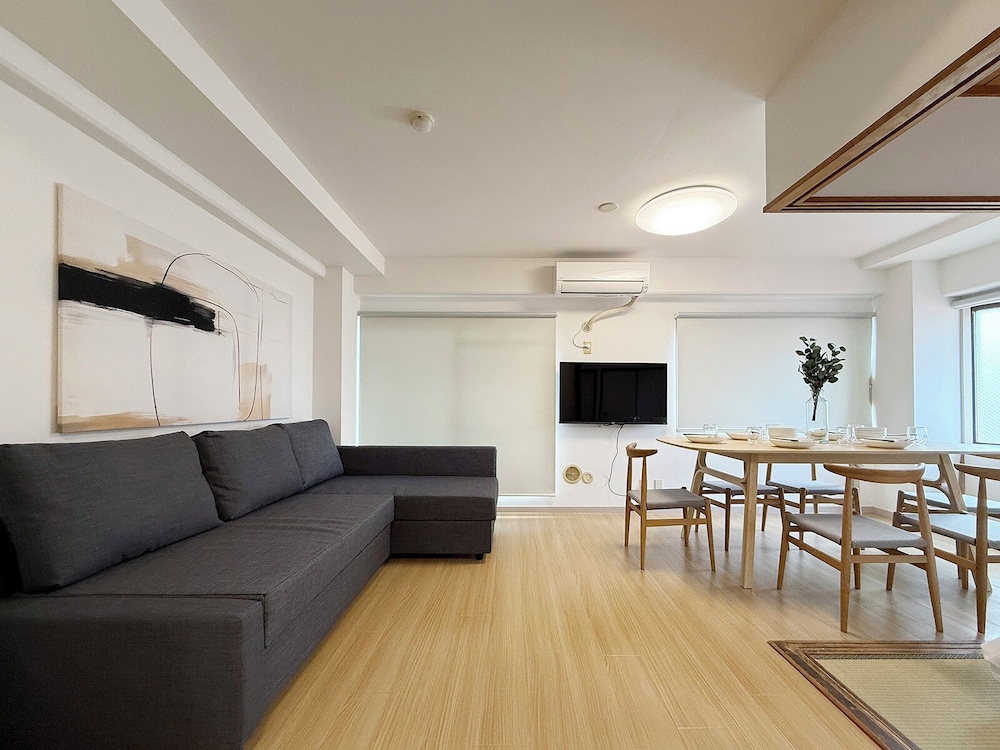 スーペリア アパートメント リビング エリア1 | Residence Yu