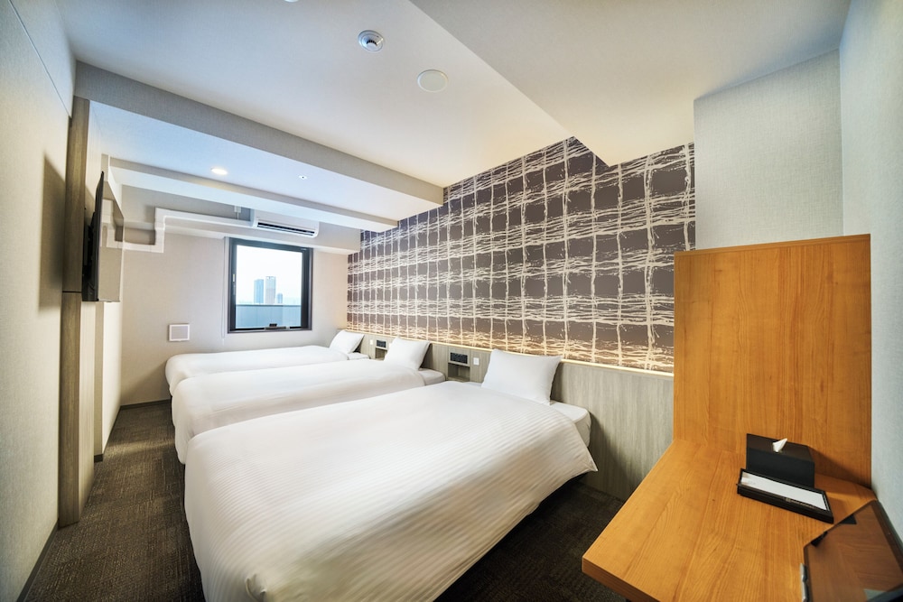 トリプルルーム 禁煙 客室2 | KOKO HOTEL 大阪なんば 千日前