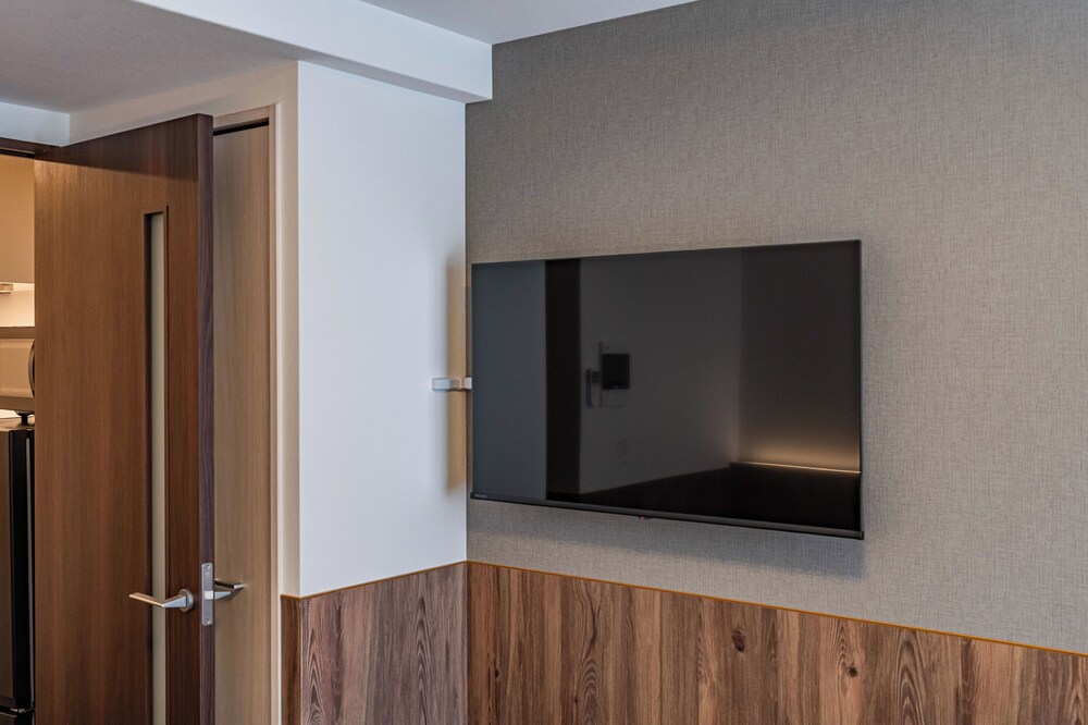スーペリア ダブルルーム ダブルベッド 1 台ソファーベッド付き 禁煙 バルコニー 客室7 | Apartment Hotel 11 Osaka Dome